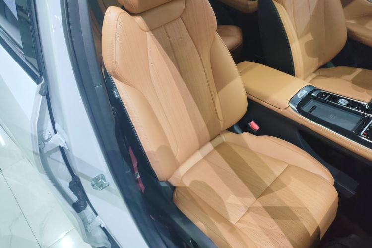 Used Geely Auto FX11 2025 4th Generation 1.5TD DCT Jinxiu