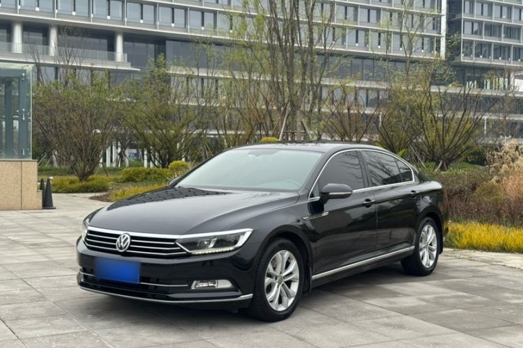 Used Volkswagen Magotan 2018 330TSI DSG Luxury Model