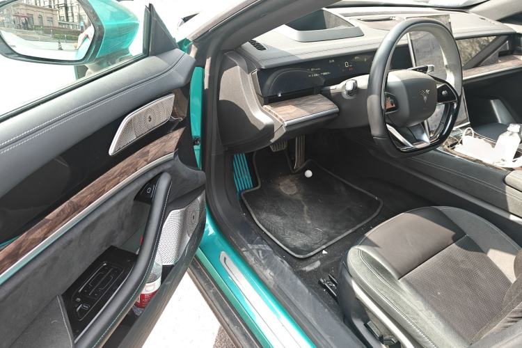 Used NETA S 2022 All-Electric 650 km Four-Wheel Drive Premium Version