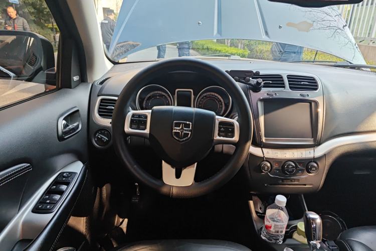 Used Dodge Journey 2015 2.0TD Four-Wheel Drive Luxury Edition