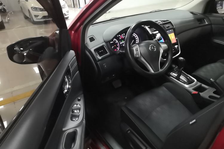 Used Nissan Tiida 2019 1.6L CVT Cool Edition China VI Standard
