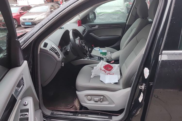 Used Audi Q5 2015 40 TFSI Trendy Edition
