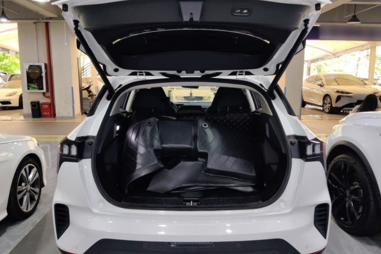 Used Lynk & Co 06 EM-P 2020 PHEV Plus
