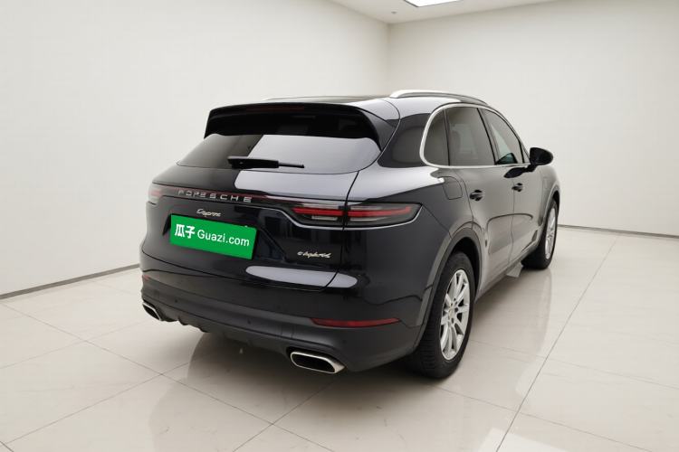 Used Porsche Cayenne E-Hybrid 2019 Cayenne E-Hybrid 2.0T Exterior 5