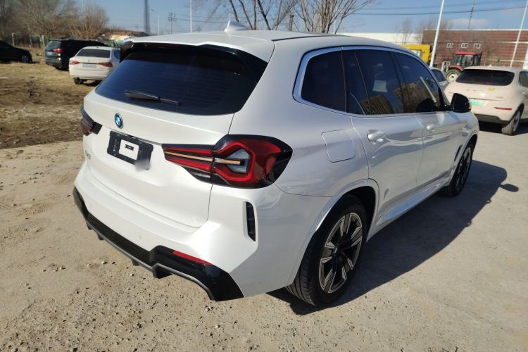 Used BMW iX3 2024 Leading Model