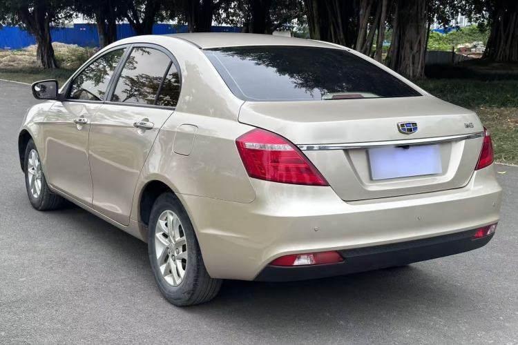 Used Geely Auto Emgrand 2017 Sedan Million Edition 1.5L Manual Luxury Model
