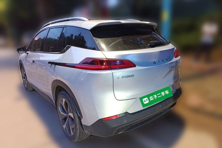 Used AION V 2021 Plus 70 Super Fast Charging Version Ternary Lithium
