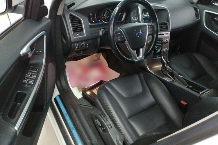 Used Volvo XC60 2016 T5 Smart Upgrade Model Driver Seat