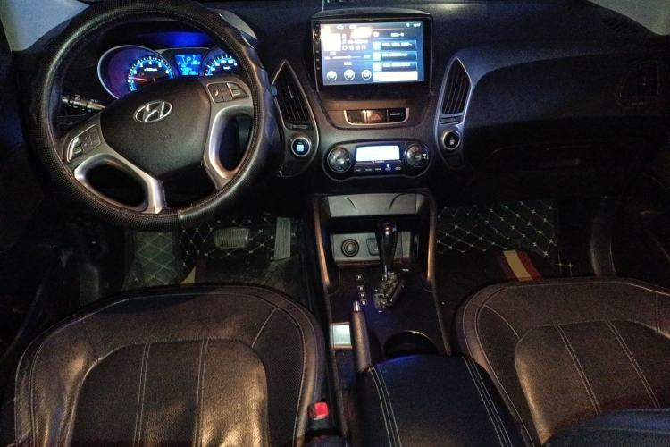 Used Hyundai ix35 2012 2.0L Automatic Two-Wheel Drive Elite Edition GLS
