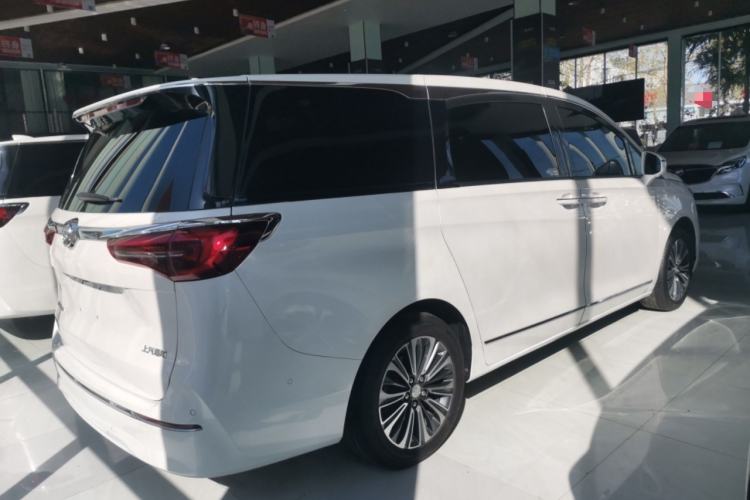 Used Buick GL8 2022 ES Landtrek 653T Smart Flagship Model