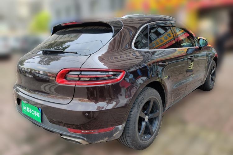 Used Porsche Macan 2014 Macan 2.0T Rear Right 45 Deg