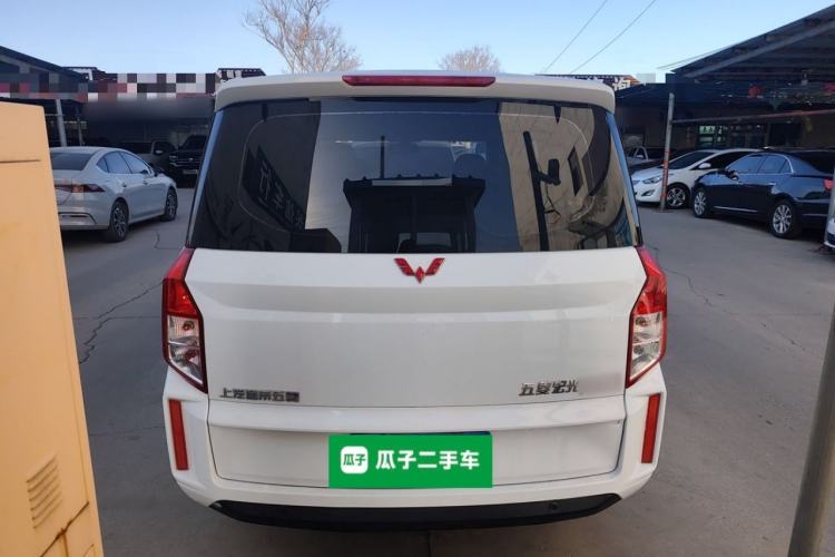 Used Wuling Hongguang PLUS 2020 1.5L Manual Comfort 7-Seater