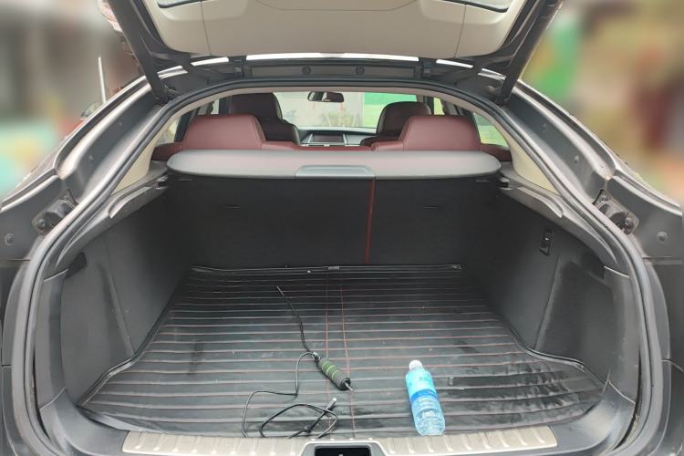 Used BMW X6 2011 xDrive35i Middle East version Trunk