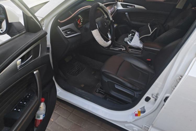 Used CHANGAN CS35PLUS 2019 1.6L Automatic Changlian Edition Driver Seat