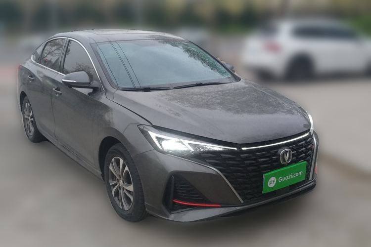 Used CHANGAN Eado 2023 Changan Edition PLUS Blue Whale NE 1.4T GDI DCT Prestige Version Front Right 45 Deg