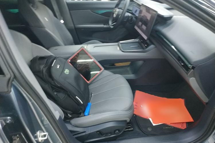 Used Lynk & Co 07 2024 EM-P 126 Long-Range Ultra
