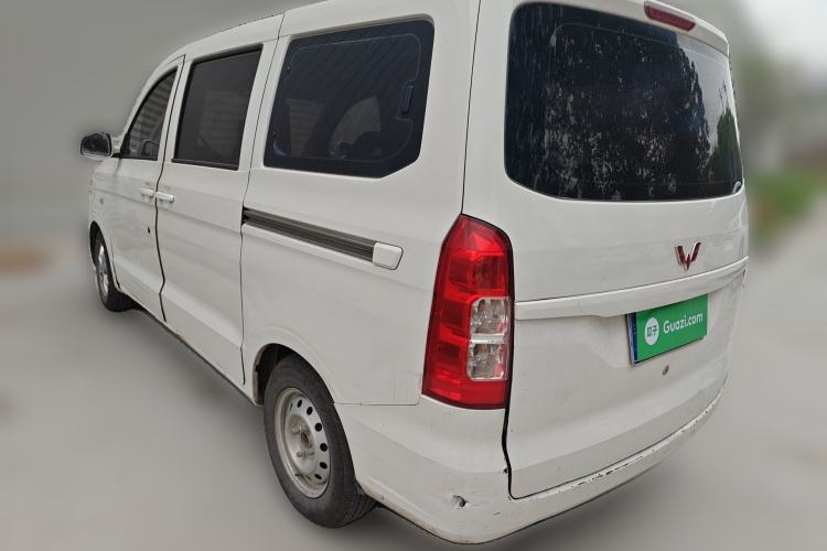 Used Wuling Hongguang V 2019 1.5L Base Version China VI LAR

