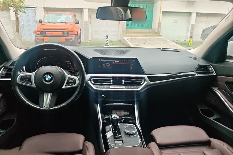 Used BMW 3 Series 2021 320Li M Sport Package Center Console