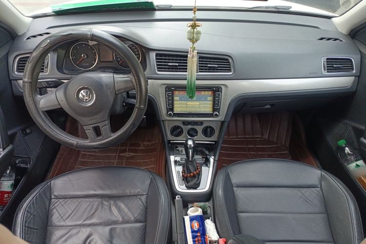 Used Volkswagen Lavida 2013 Restyled Classic 1.6L Automatic Comfort Edition
