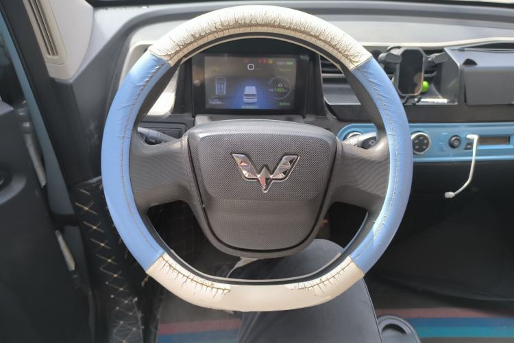 Used Wuling Hongguang MINIEV 2020 Zizai Version Lithium-NMC Steering Wheel