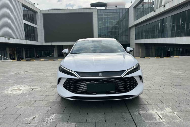 Used BYD Qin L 2025 DM-i Smart Drive 120KM Superior Model
