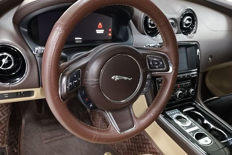 Used Jaguar XJ 2016 XJL 2.0T Two-Wheel-Drive Elegant Business Edition