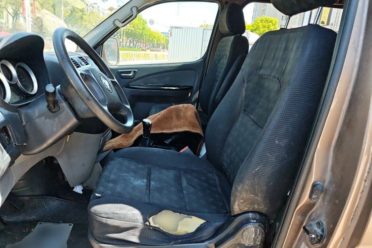 Used Foton MP-X E 2017 2.0L New Express Long Wheelbase 4Q20M Left Front Seat