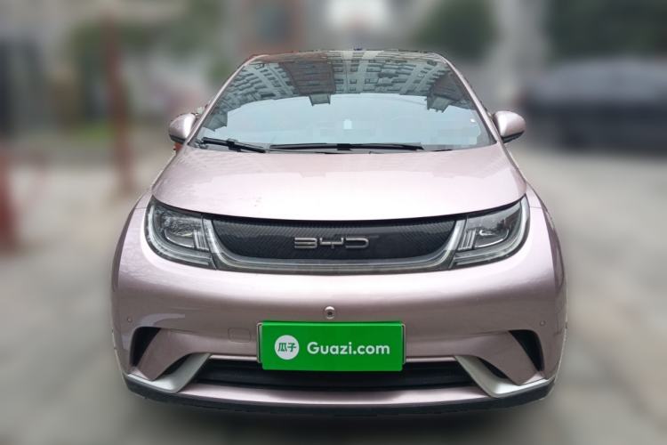 Used BYD Dolphin 2023 420 km Fashion Edition
