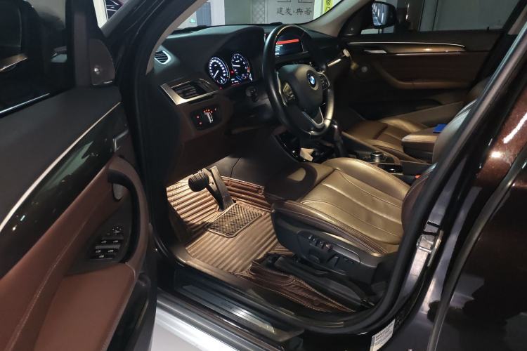 Used BMW X1 2019 xDrive20Li Luxury Model