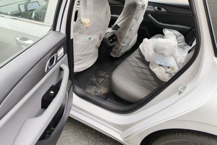 Used Geely Galaxy Galaxy A7 2025 Model EM-i 150km Long-Distance Edition
