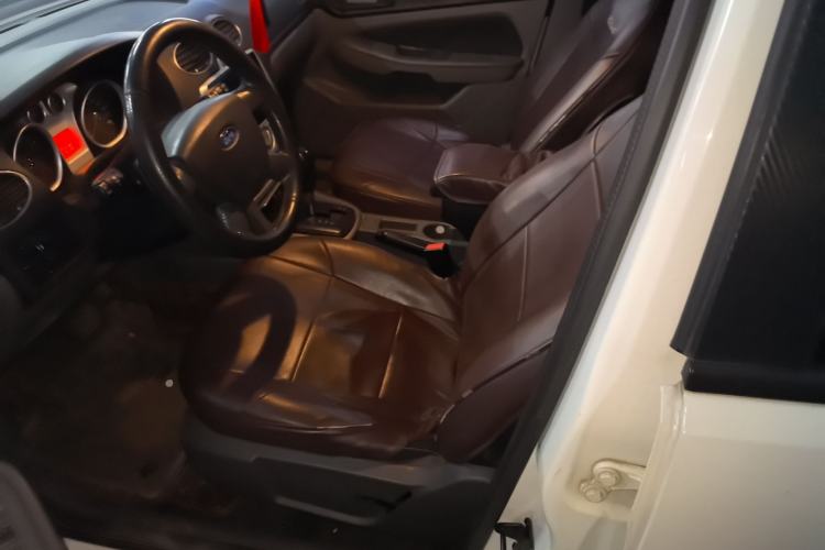 Used Ford Focus 2013 Hatchback Classic 1.8L Automatic Base Model Left Front Seat