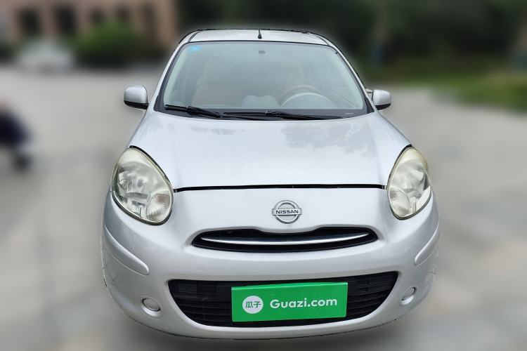 Used Nissan March 2010 1.5L Automatic Easy-Style Version
