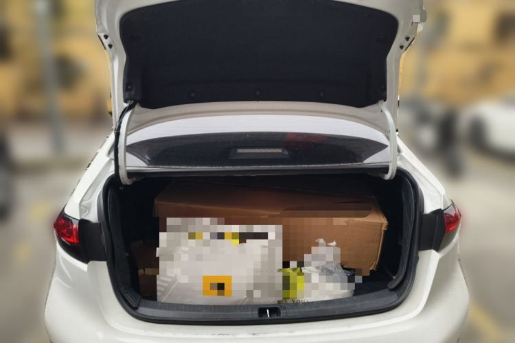 Used Toyota Levin 2024 Smart Electric Hybrid Dual-Engine 1.8L Luxury Edition Trunk