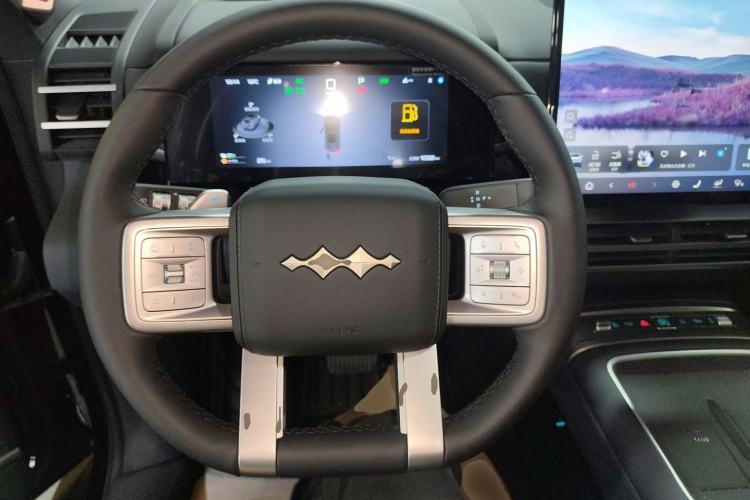 Used Formula Leopard Tai 7 2025 Model 135 km Two-Wheel Drive Pro Edition