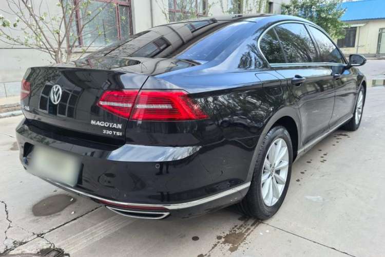 Used Volkswagen Magotan 2019 330TSI DSG Leading Model China VI Standard
