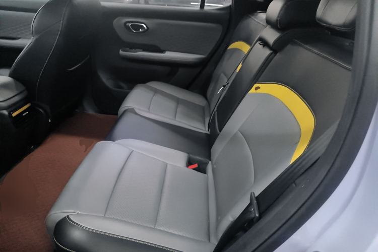 Used AION Y 2022 70 Tech Edition Lithium Iron Phosphate