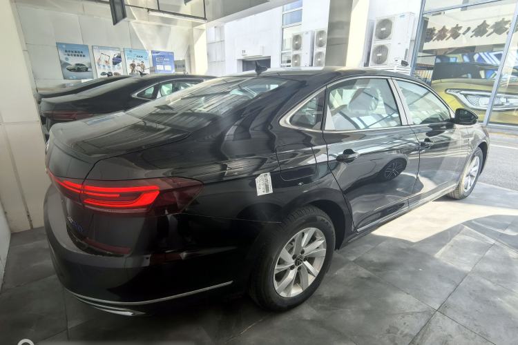 Used Volkswagen Passat New Energy 2025 430 PHEV Hybrid Business Edition
