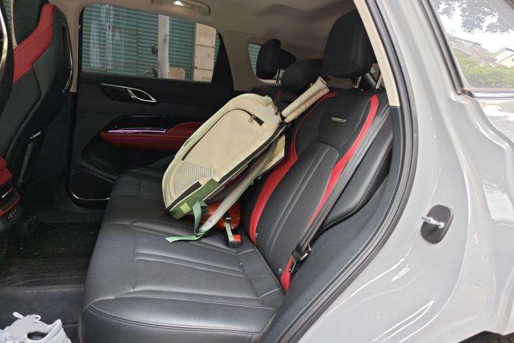 Used Hongqi HS3 2023 1.5T Two-Wheel Drive Shanwei Edition