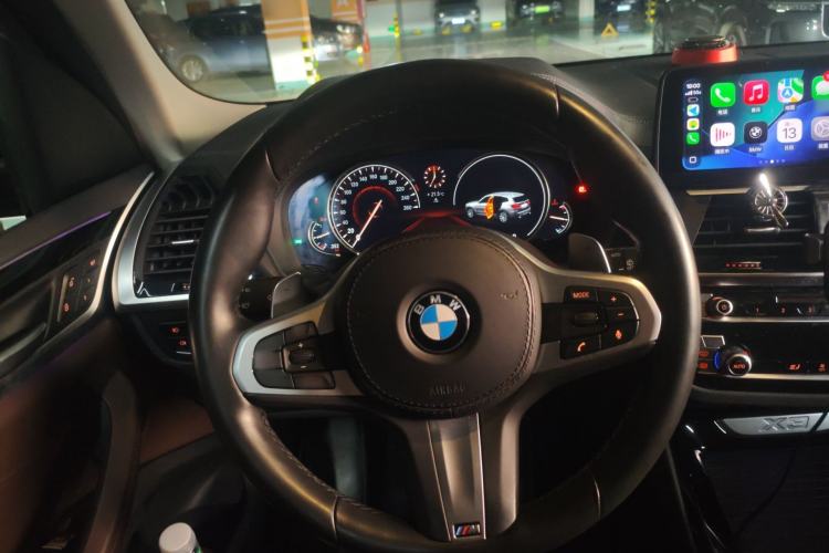 Used BMW X3 2019 xDrive28i M Sport Package Steering Wheel