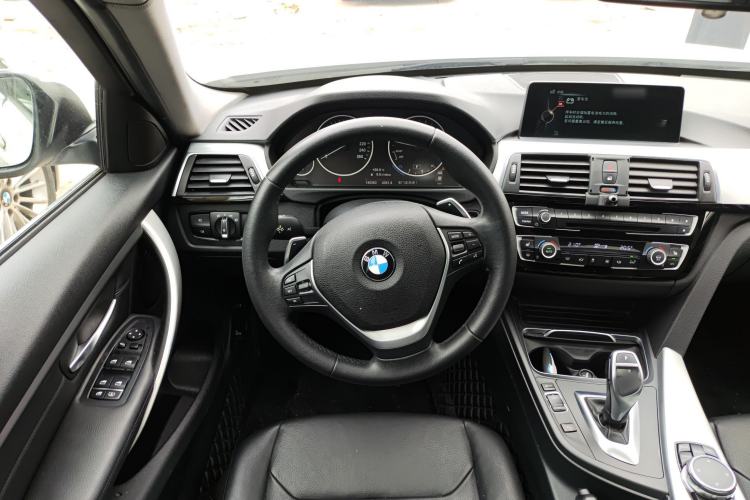 Used BMW 3 Series 2016 328Li Fashion Model
