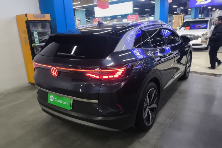 Used Volkswagen ID.4 CROZZ 2021 Long-Range Lite PRO Two-Wheel Drive Version Rear Right 45 Deg