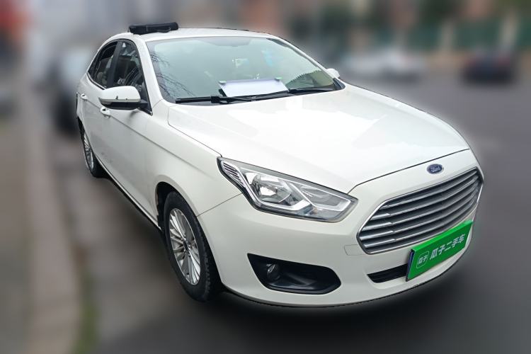 Used Ford Escort 2015 1.5L Manual Comfort Model
