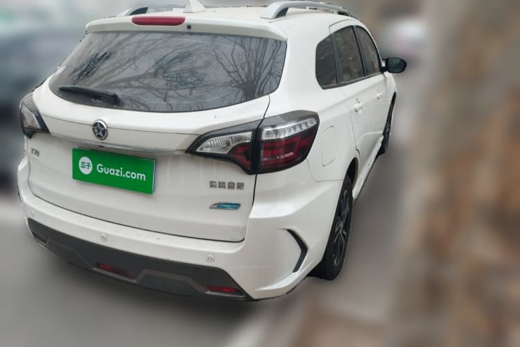 Used Venucia T70 2018 2.0L CVT Smart Enjoyment Version Rear Right 45 Deg