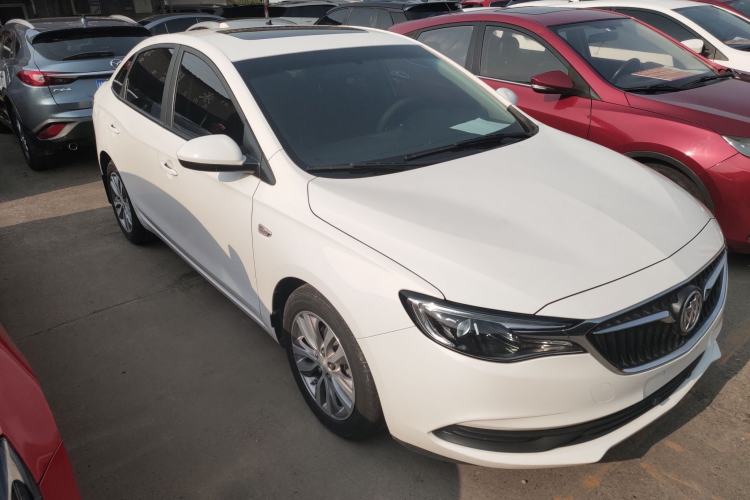 Used Buick GT 2021 Revised Version 1.3T Automatic Mild Hybrid Elite Edition Front Right 45 Deg