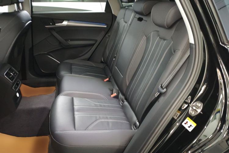 Used Audi Q5L 2022 40T Luxury Dynamic Model
