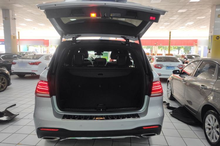 Used Mercedes-Benz GLE-Class 2019 GLE 400 Luxury Package Sport Package Radar Package Night Package Plus Edition
