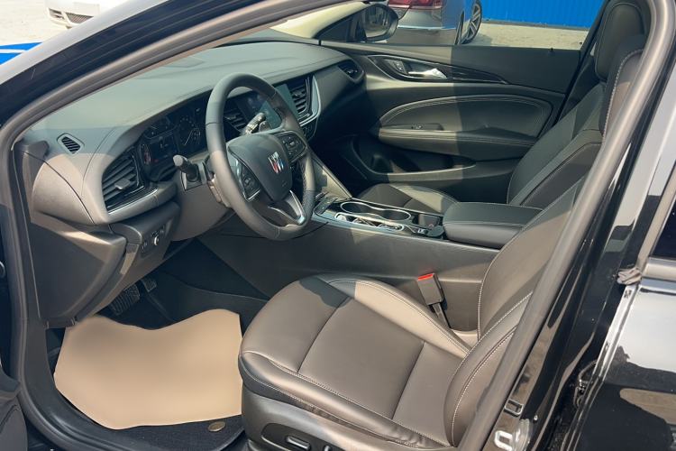 Used Buick Regal 2024 Revised 25T Ultra-Comfort Edition