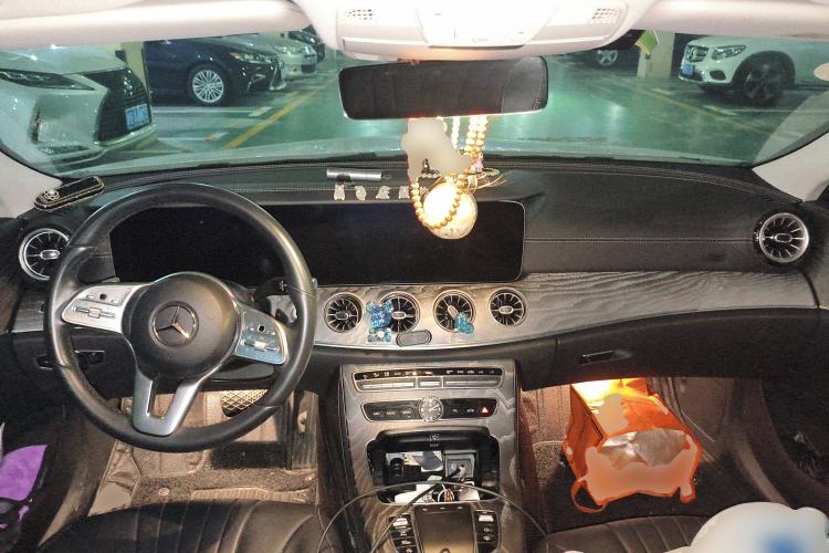 Used Mercedes-Benz CLS 2018 CLS 300 Luxury Model