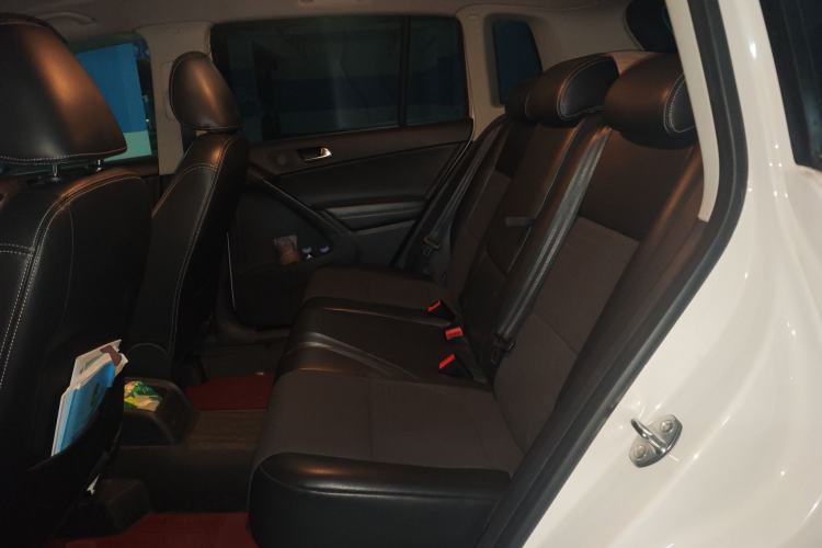 Used Volkswagen Tiguan 2016 300TSI Manual Two-Wheel Drive Trend Edition Left Rear Seat