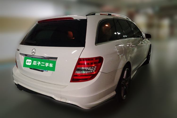 Used Mercedes-Benz C-Class 2011 C 200 Fashion Travel Edition
